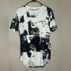 black and white tshirt